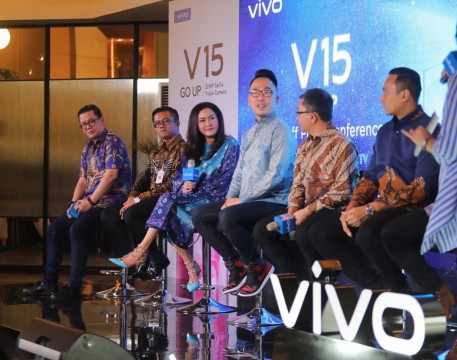 Kolaborasi TRANSMEDIA Dan Vivo