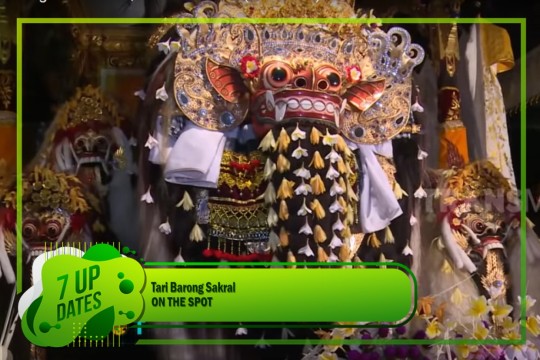 Tari Barong Sakral Bali