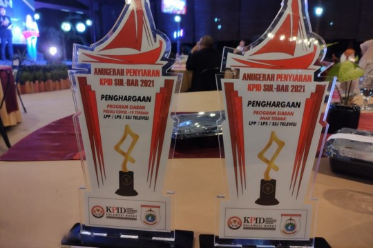 Trans7 Mendapatkan 2 Penghargaan Di Anugerah Penyiaran KPID Sulawesi Barat 2021